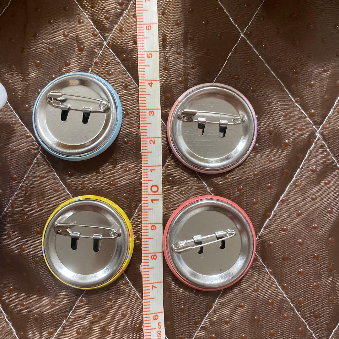 クレヨンしんちゃん　くるみっこ缶バッジ　プライズ品　レア　全種類　コンプリート