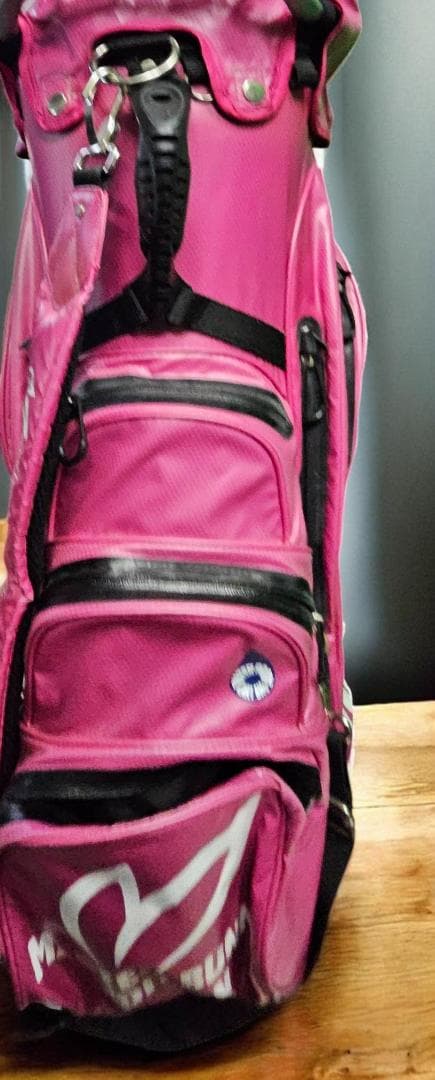 送料無料/超美品MASTER BUNNY EDITION キャディバッグ ピンク