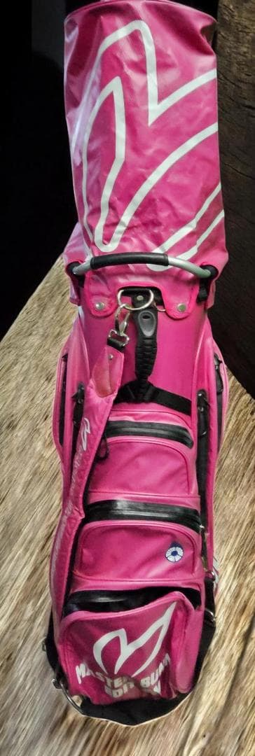 送料無料/超美品MASTER BUNNY EDITION キャディバッグ ピンク