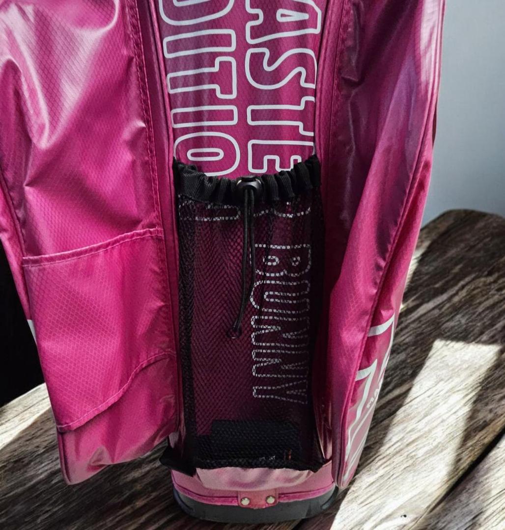 送料無料/超美品MASTER BUNNY EDITION キャディバッグ ピンク