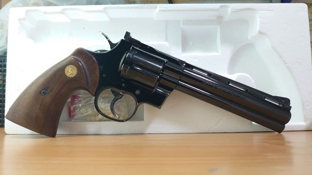 PYTHON 6inch スチールフィニッシュ ビアンキ 5BHL38/357