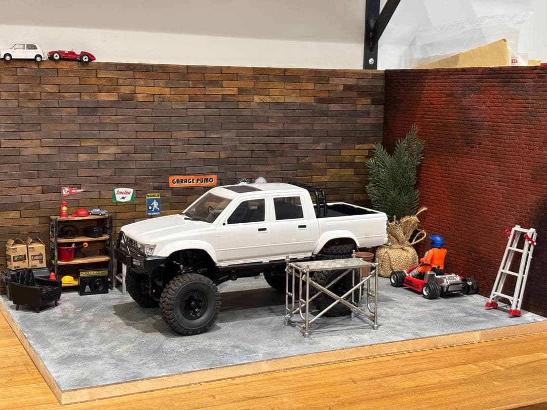 スケールガレージ　ミニチュア