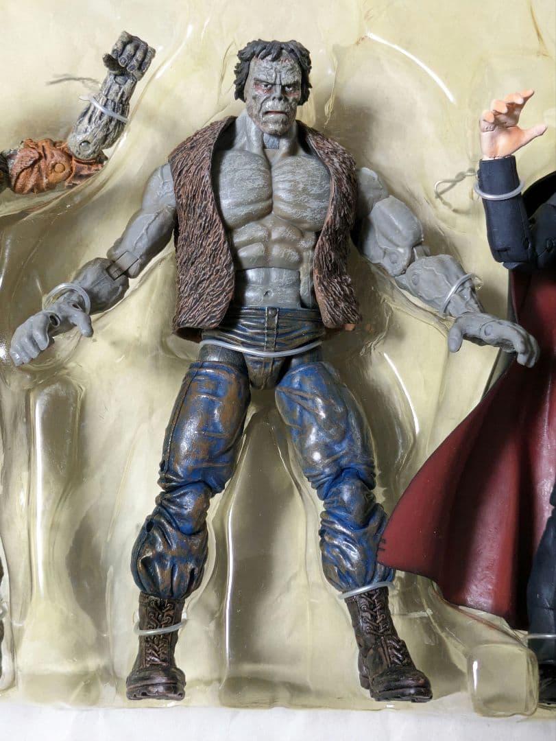 マーベルレジェンド・トイビズ版モンスターズ4パックセット