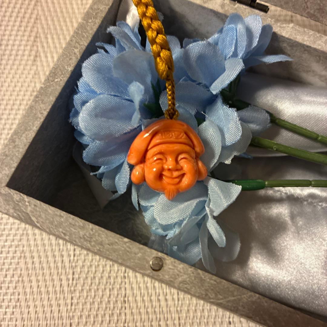 天然珊瑚 大黒様　珊瑚彫刻　根付 ストラップ 珊瑚　チャーム　縁起物　手彫り