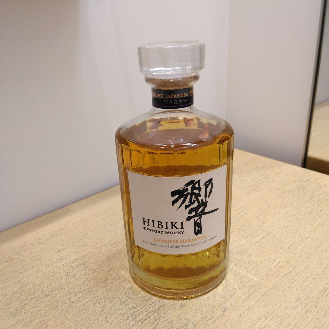 値下げ⤵️2/1迄価格❗サントリー 響 700ml 1本　箱有り