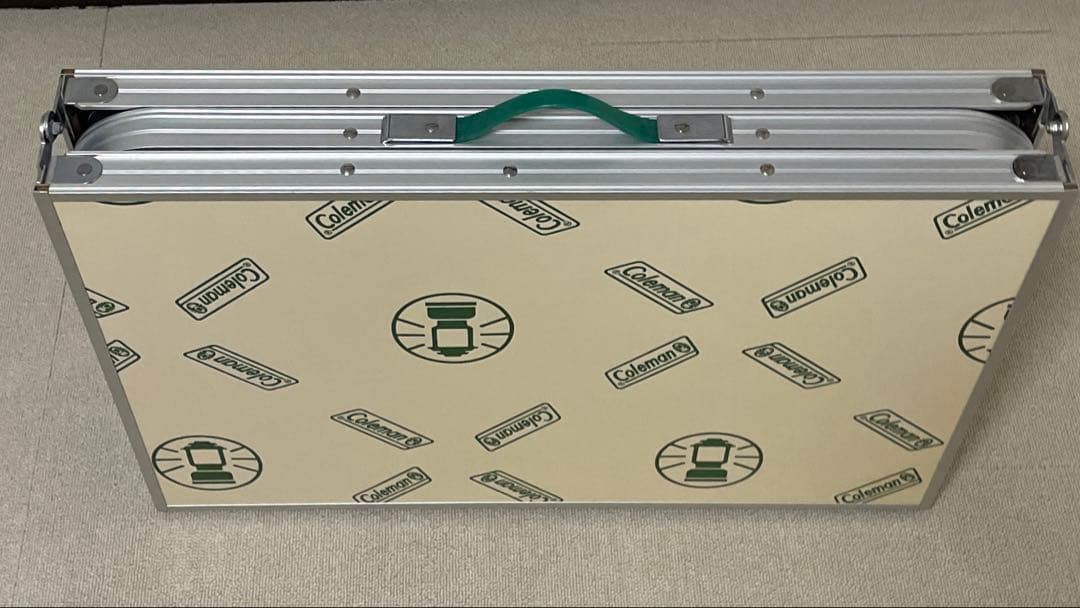 Coleman コールマン　三折テーブル 送料込み