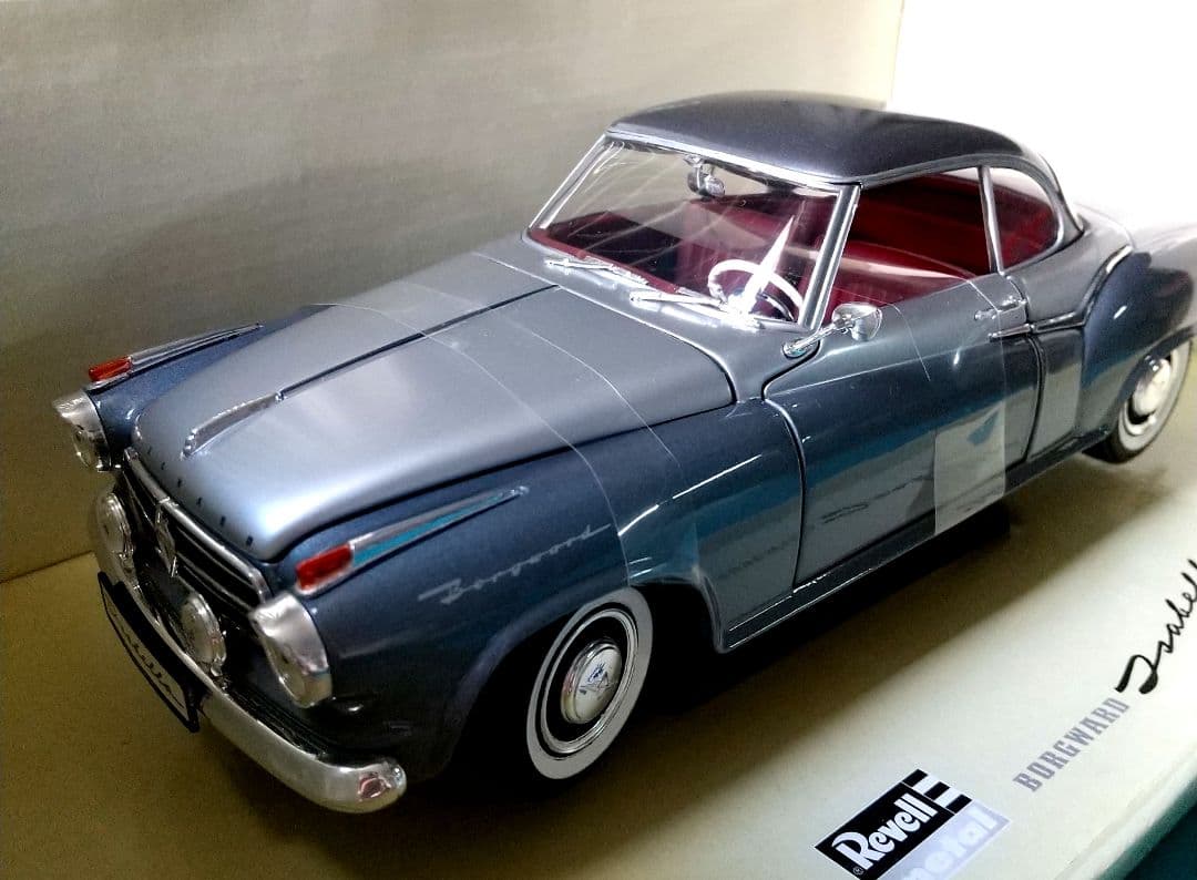 1/18 BORGWARD イサベラ・クーペ