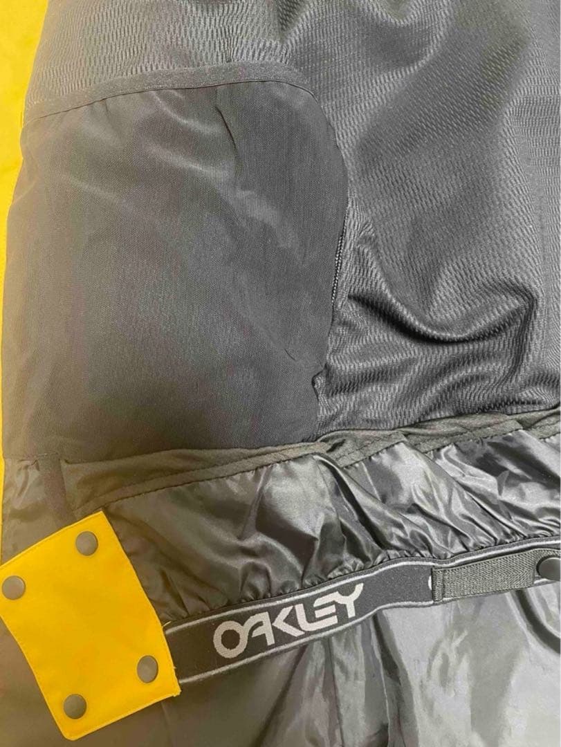 オークリーOAKLEY スキー・スノーボードウェア　ジャケット