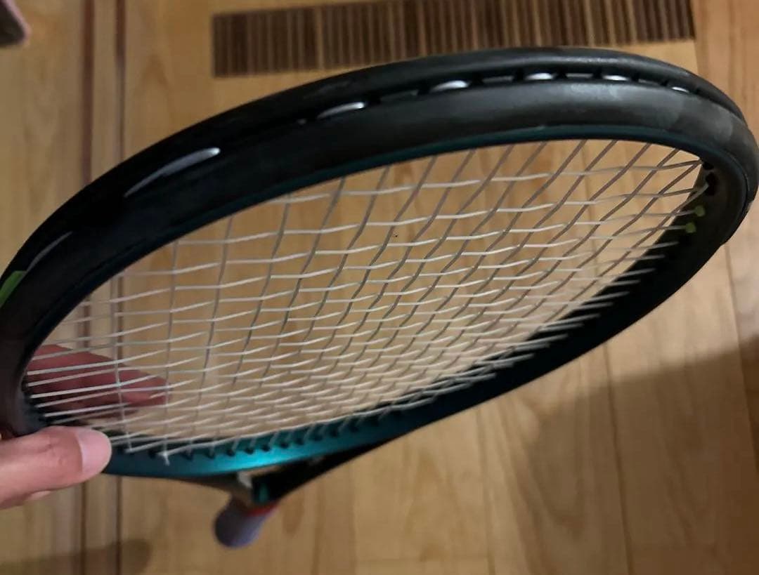 【美品】ウィルソン　ブレードV9 100 テニストピアスペック2 グリップ2