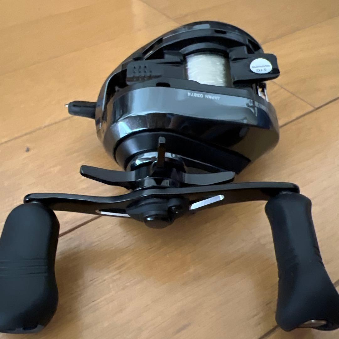 ❤️極美品❤️人気のシマノSHIMANOベイトリール18アンタレスDC MD XG右