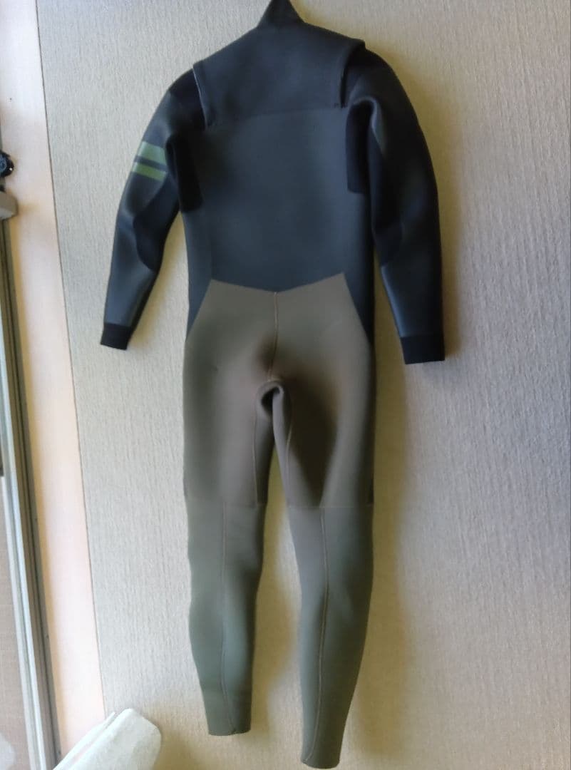 Fellowチェストジップセミドライ ５ミリ×３ミリサイズLB