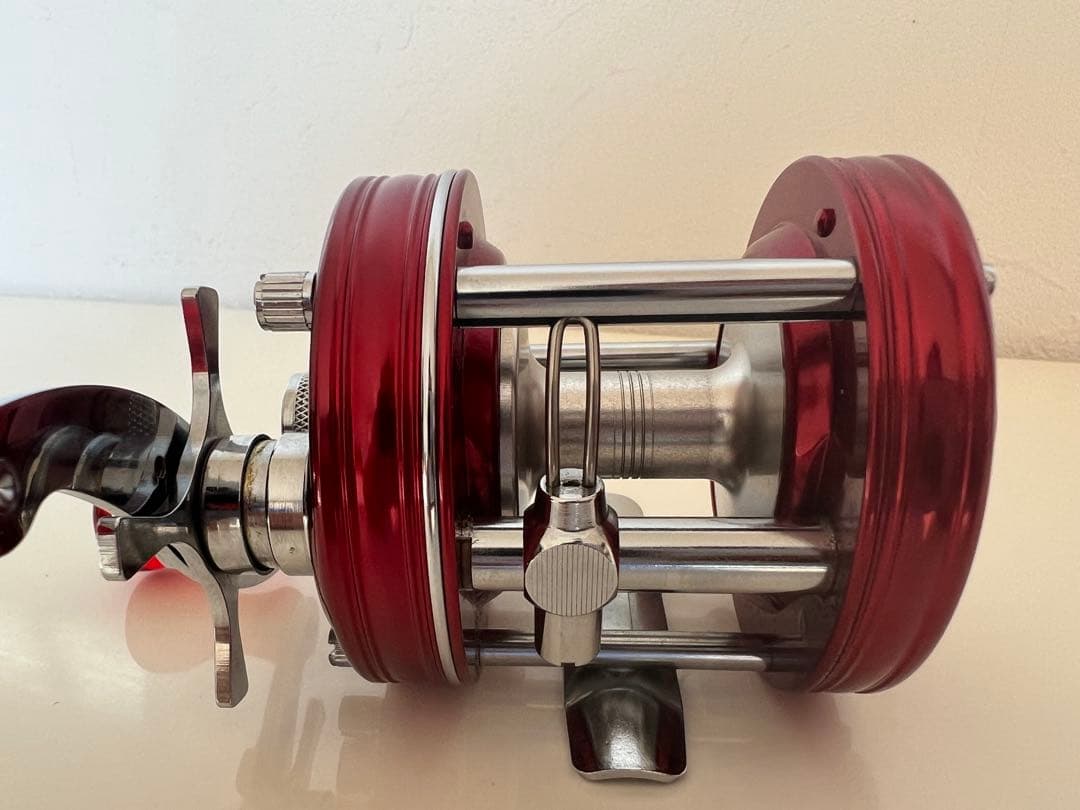 【未使用】アブガルシア アンバサダー 5500 C クラシック　レッド