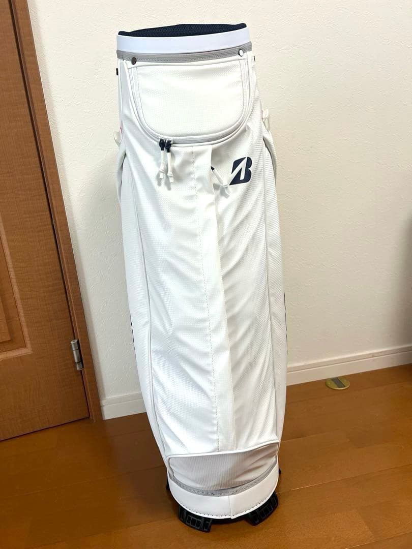 BRIDGESTONE GOLF 軽量 ゴルフバッグ ホワイト　CBG113