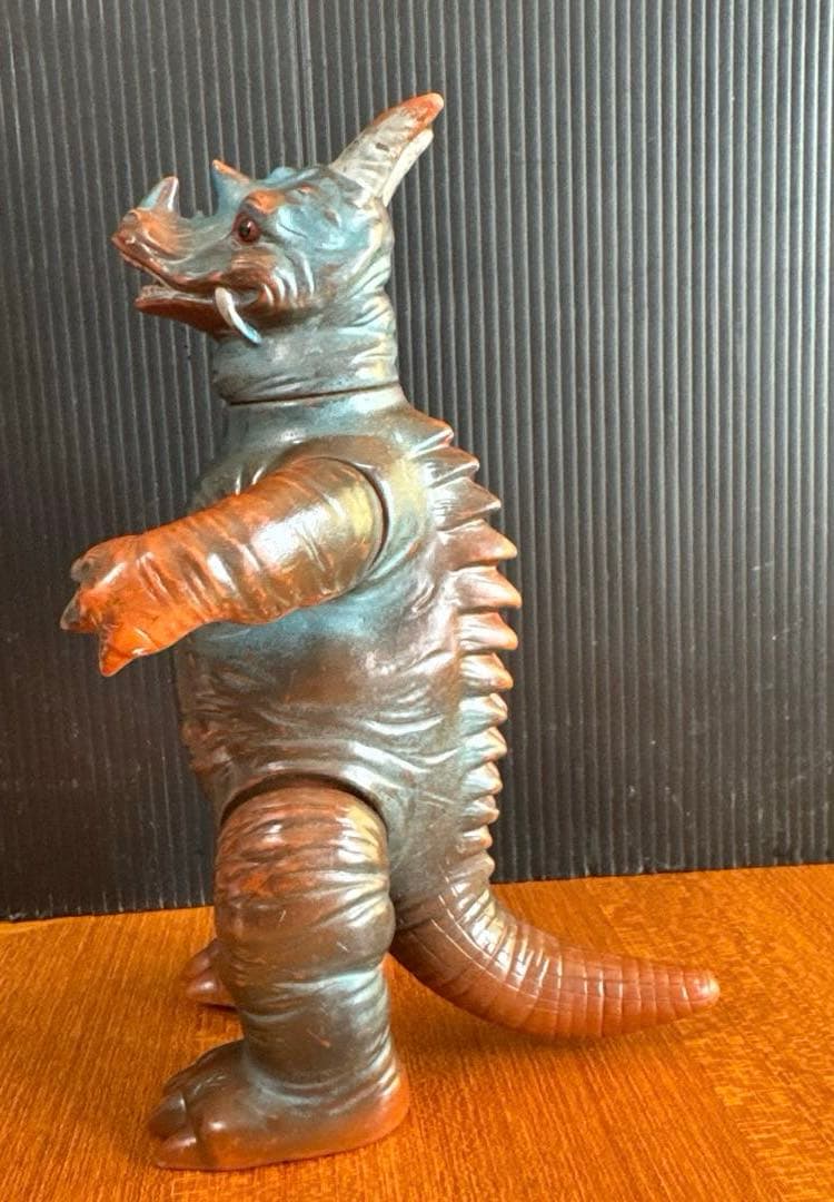 ず*み様 マルサン 怪獣パゴス ソフビ 当時物