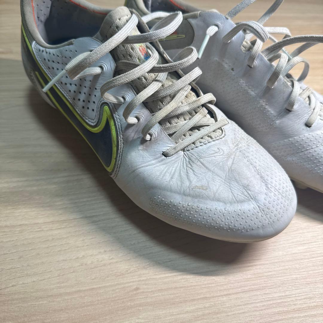 NIKE ティエンポ HG
