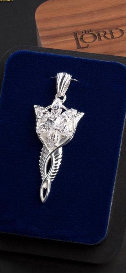 ロード・オブ・ザ・リング　イーブンスターペンダント-スターリングシルバー