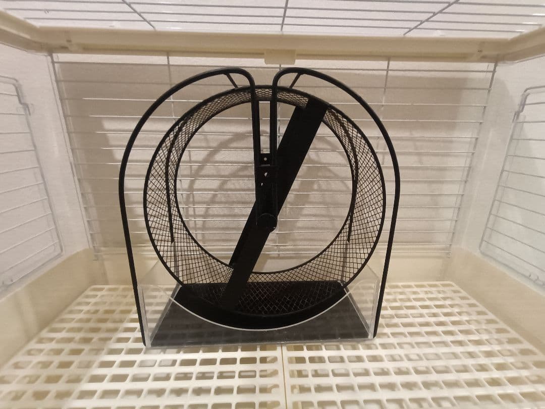 ホワイトケージ ブラック回し車付き