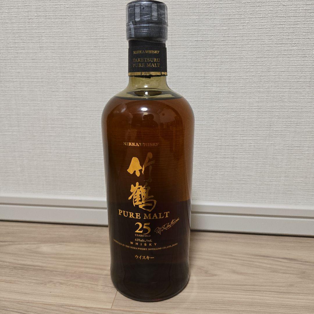 ニッカウヰスキー 竹鶴25年 ピュアモルト 700ml　古酒