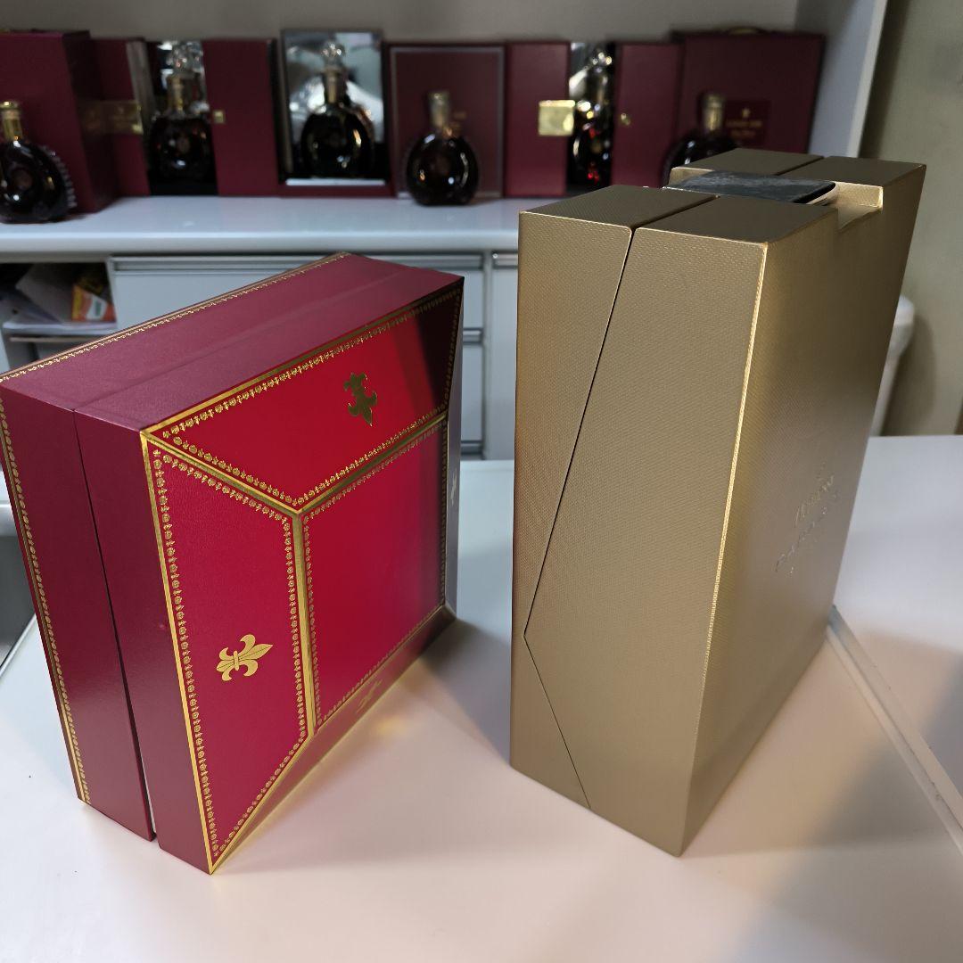 ヘネシー パラディス（専用箱）,ルイ１３世（専用箱)ので2本セット（訳あり）