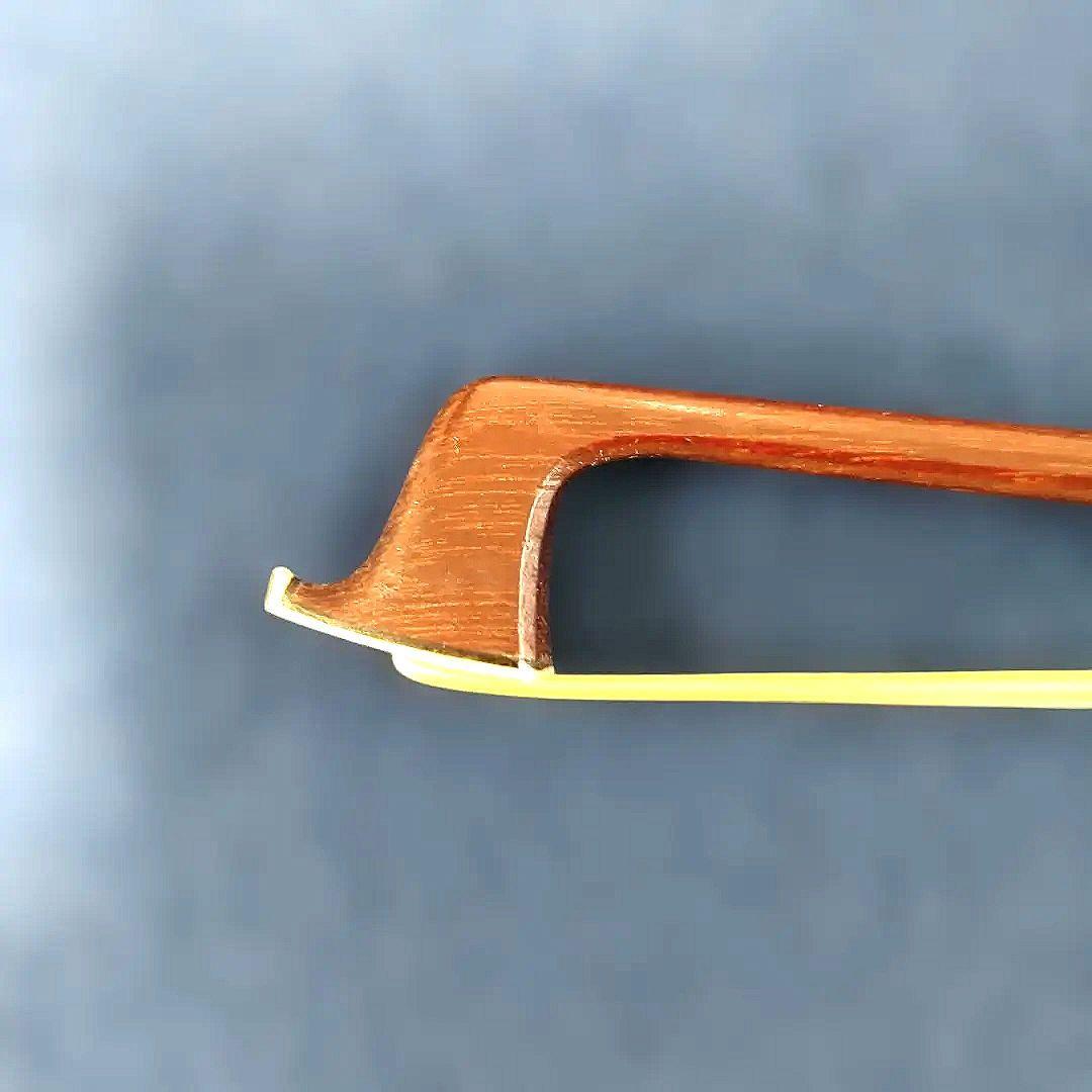 モダンバイオリン弓 4/4 オクタゴナル フェルナンブコ材 59g ドイツ