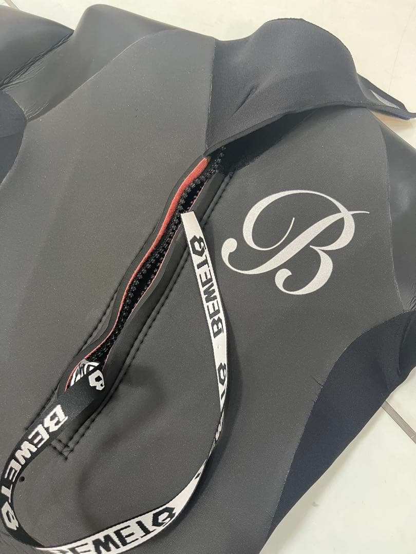 Bewet セミドライスーツ S