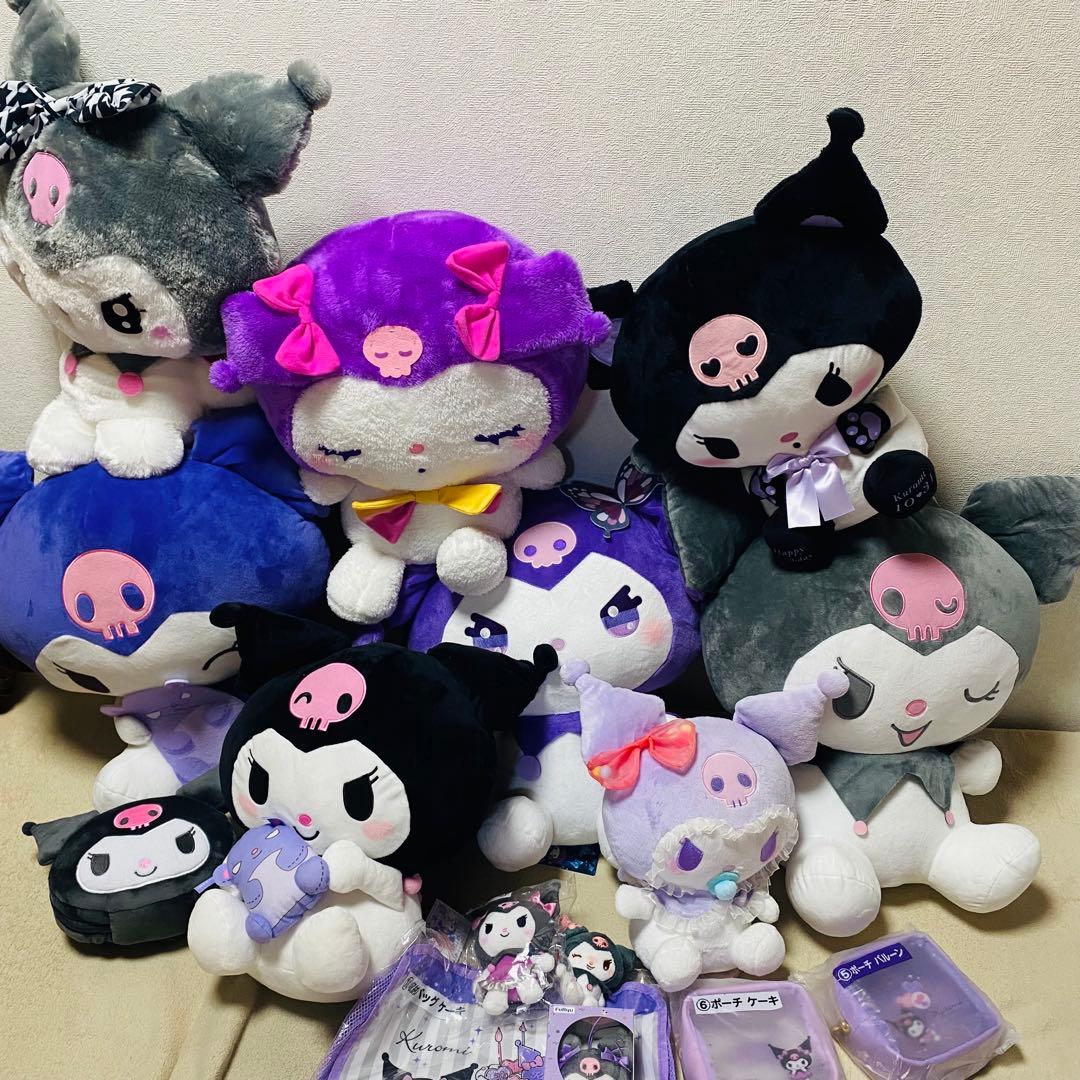 クロミ 超超bigぬいぐるみ　マスコット　ポーチ　サンリオ　まとめ売り