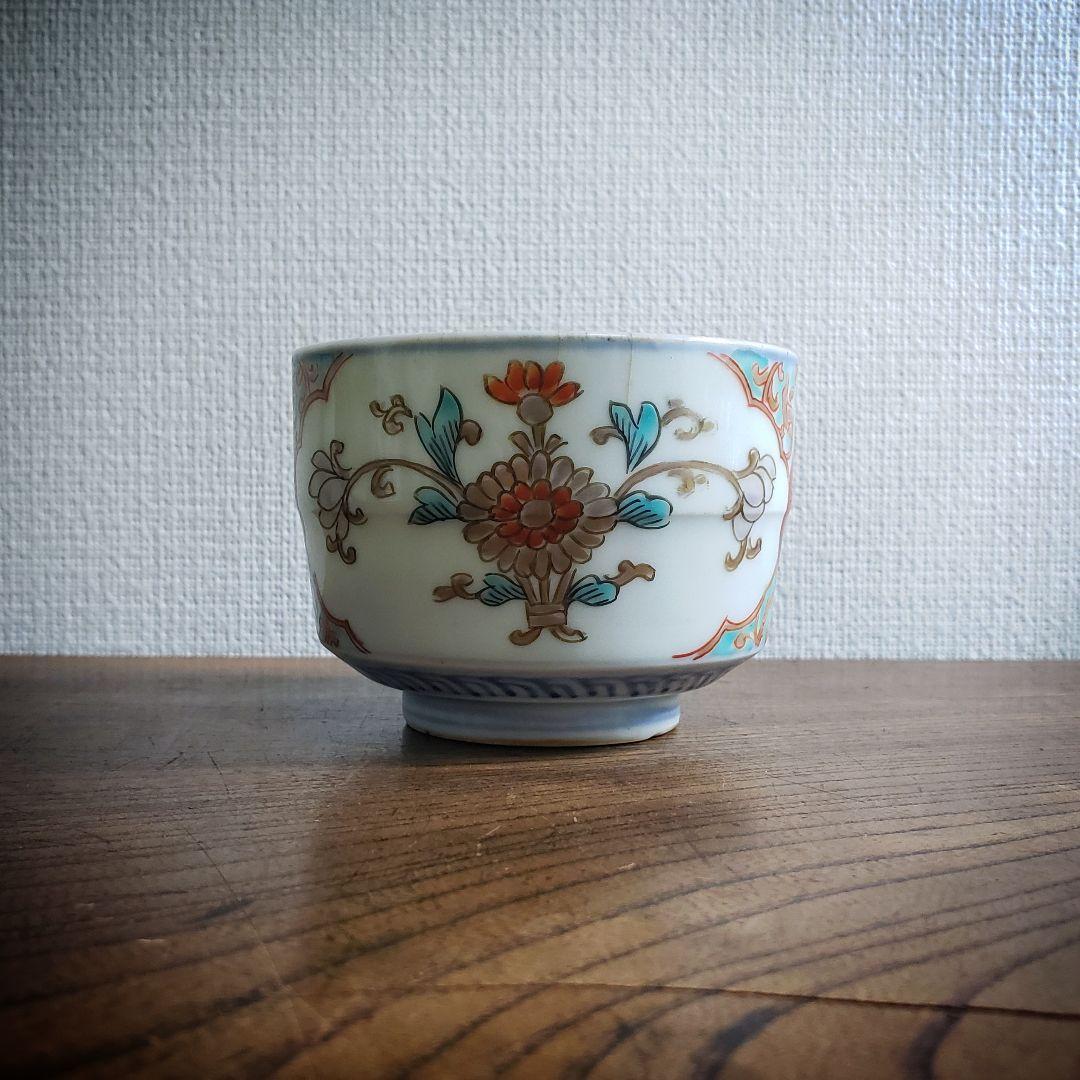 蕎麦猪口　向付　5客　古伊万里　変わり形　赤玉　花束　唐草　色絵付　金彩　ニュウ