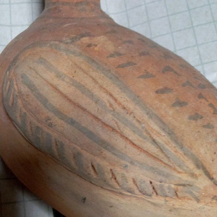 南米遺跡　鳥　陶器