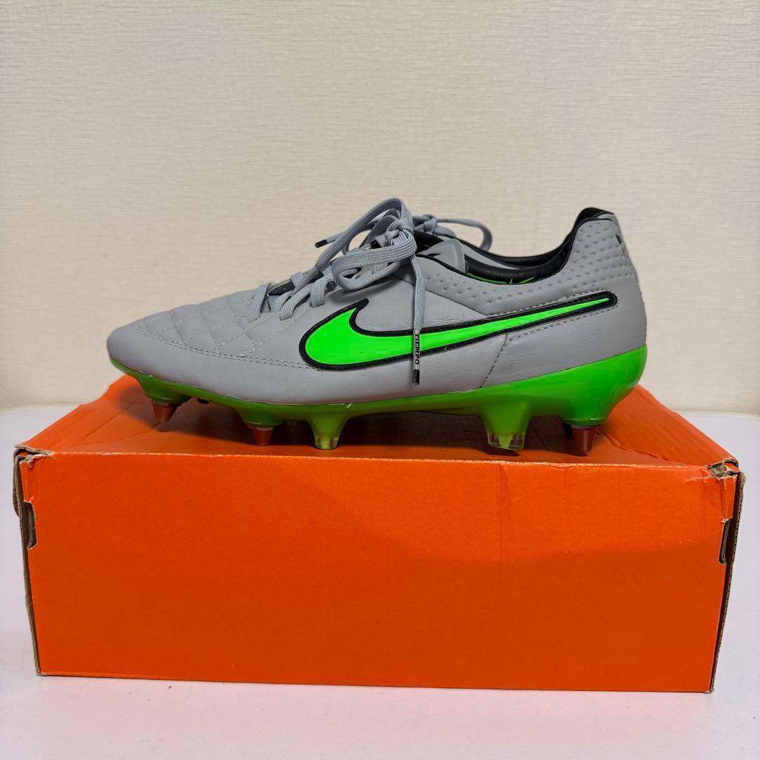 ナイキ　ティエンポ　24.5㎝　超美品