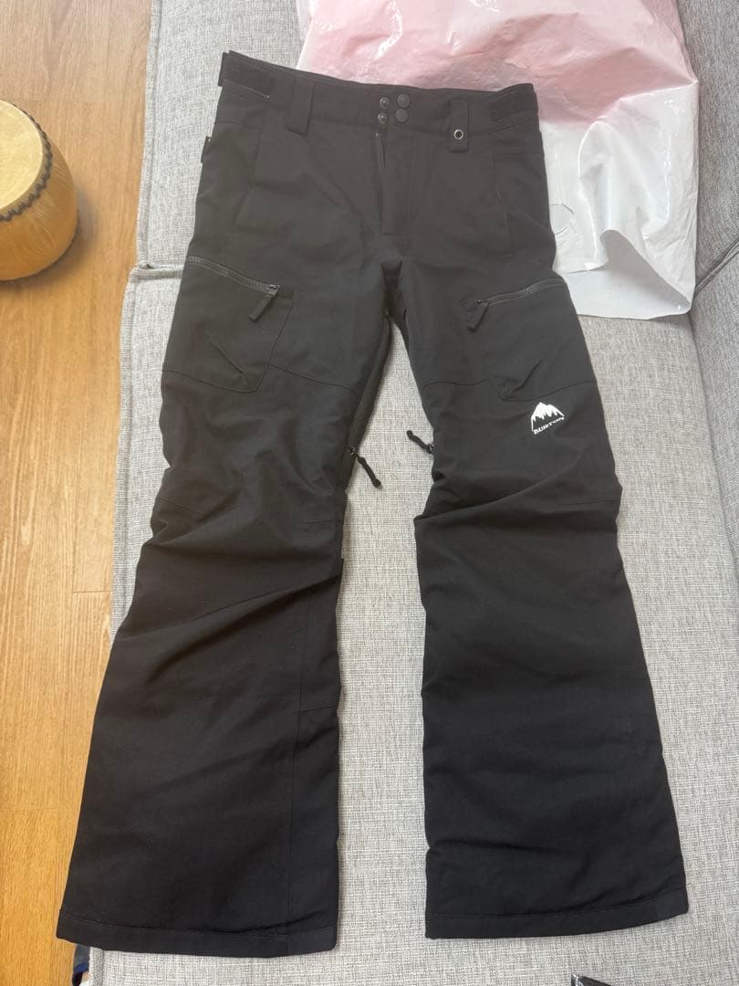 BURTON スノーボードパンツ Lサイズ ブラック