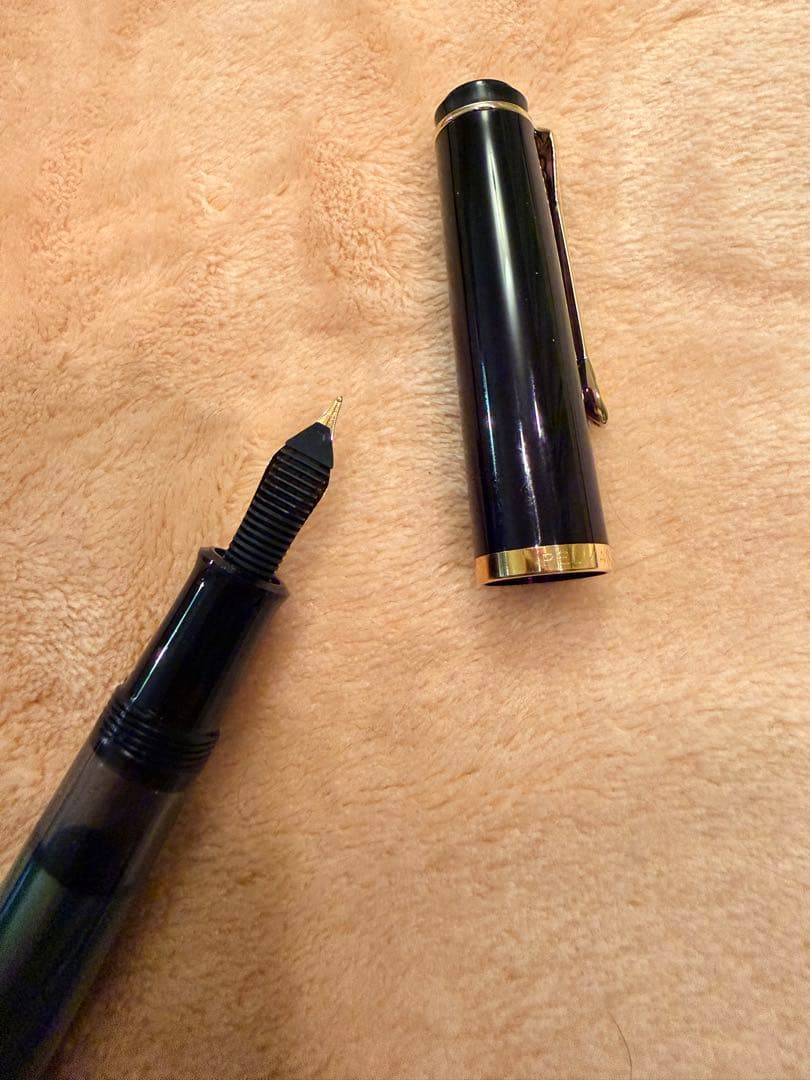 Pelikan ペリカン 万年筆M200 F細字 マーブルグリーンとインクセット