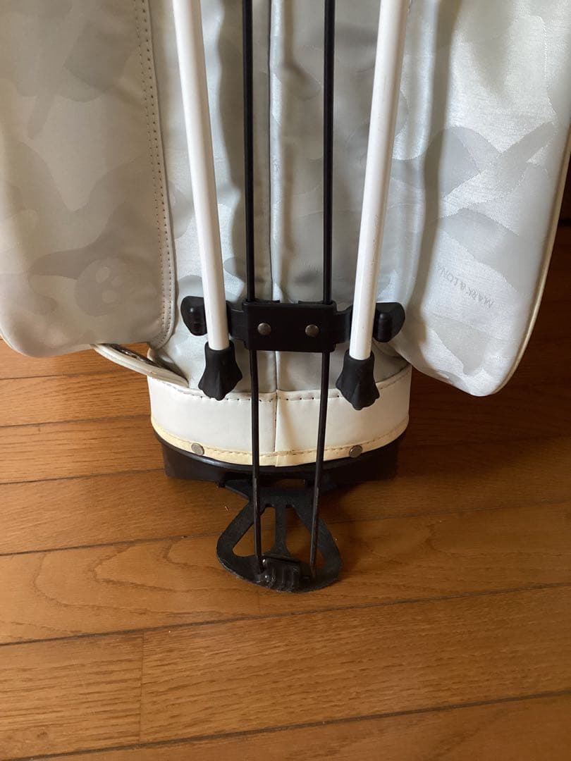 MARK&LONA カモフラホワイトゴルフバッグ