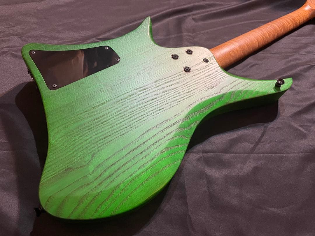 K*K様 ノーブランド ヘッドレスギター ★ グリーンサンバースト