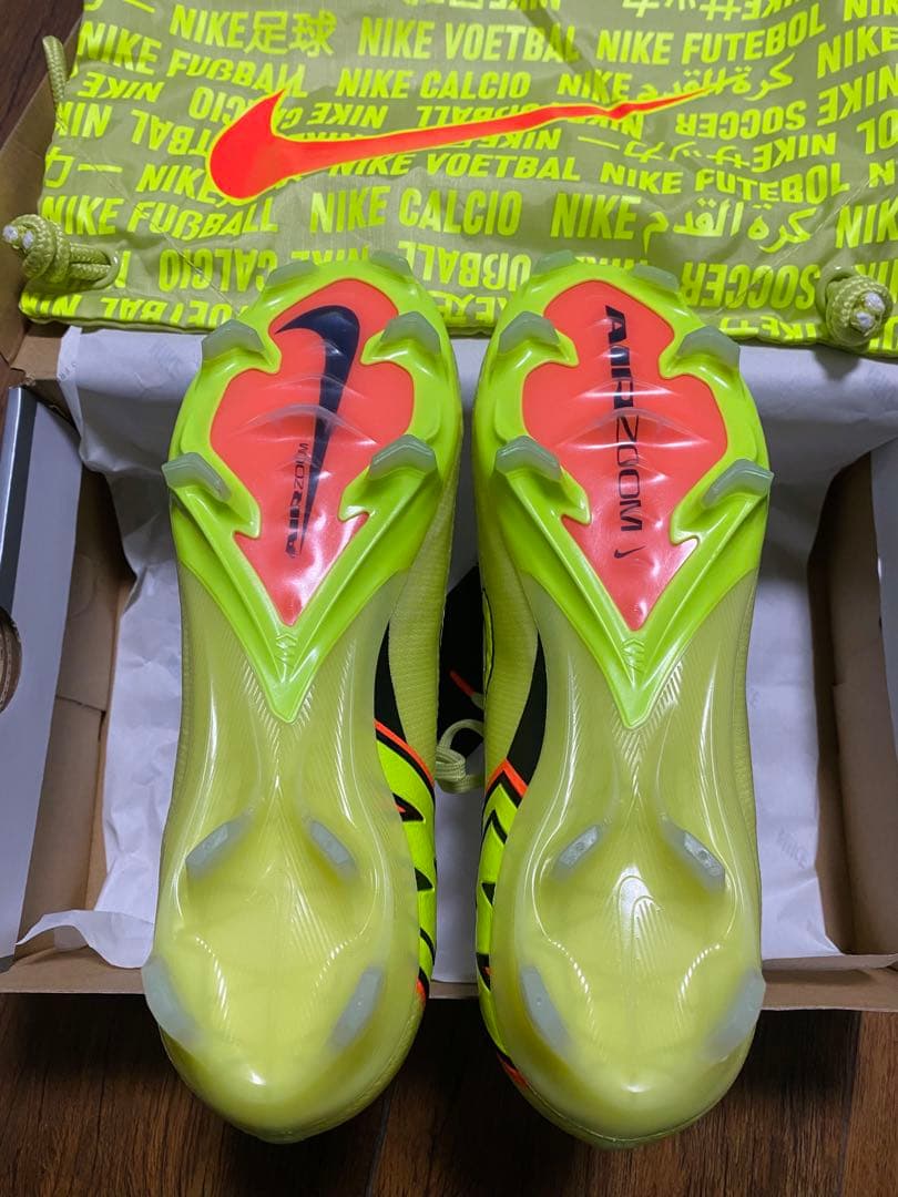 ナイキマーキュリアルヴェイパー16エリートFG