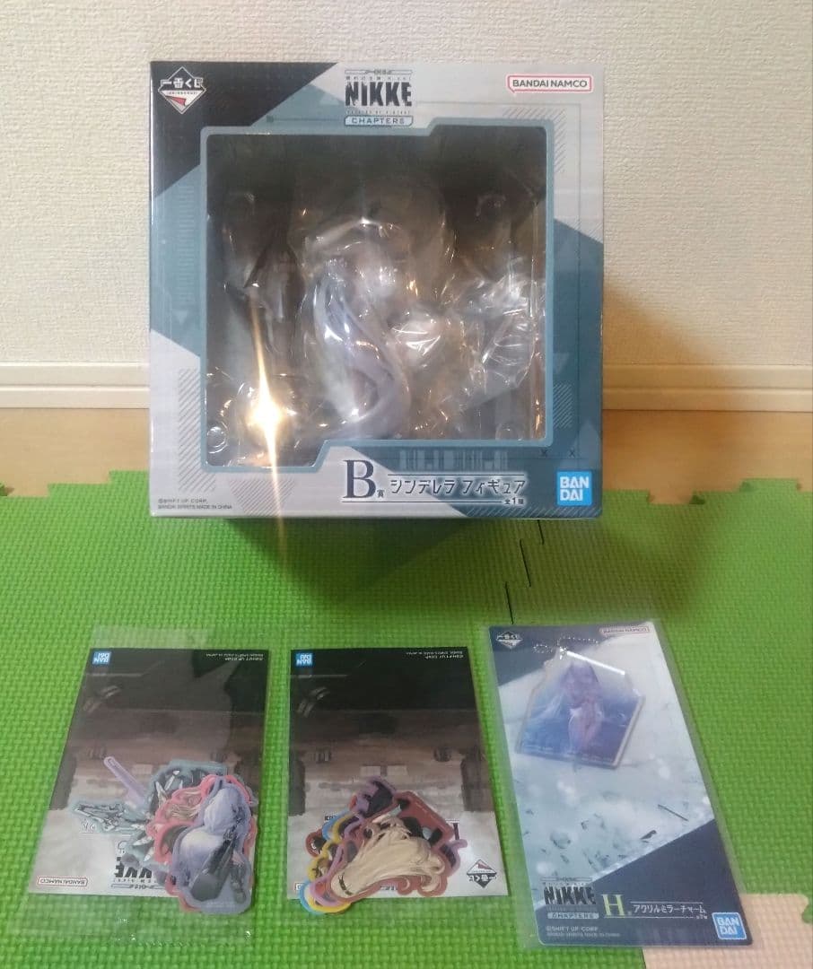 一番くじ　ニケ　〜勝利の女神〜　シンデレラ　フィギュア＆アクリルミラーチャーム