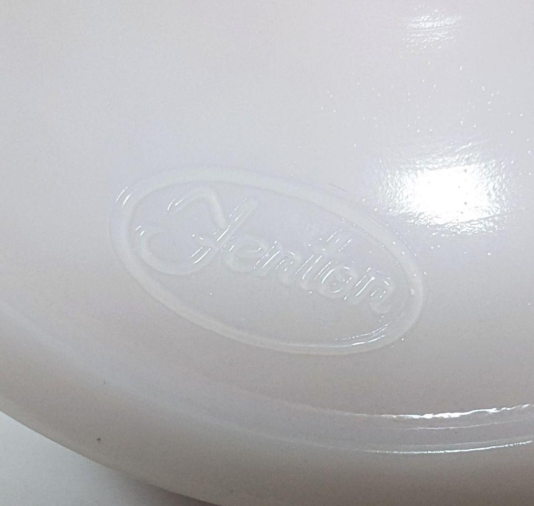 フェントン蓋付きミルクガラス