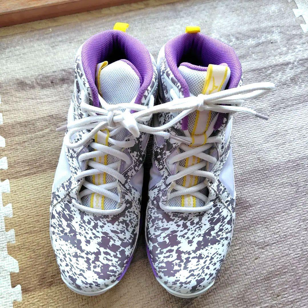 ミズノウェーブダイバーズLG4　24.5cm