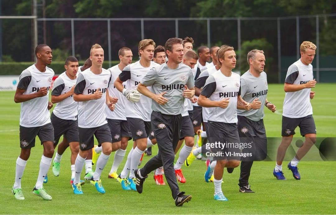 Nike PSV Eindhoven 支給品シャツ