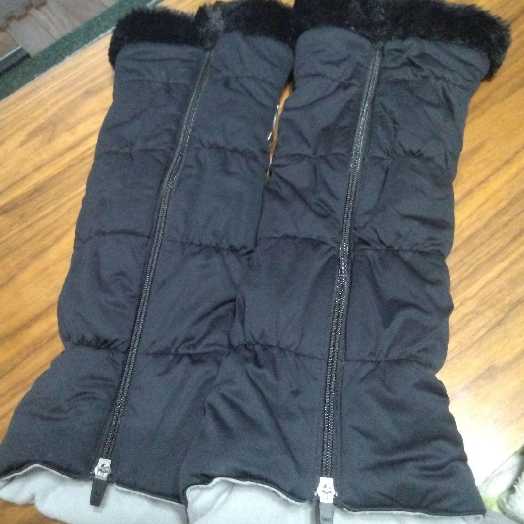 archivio ブラックファー付きレッグウォーマ