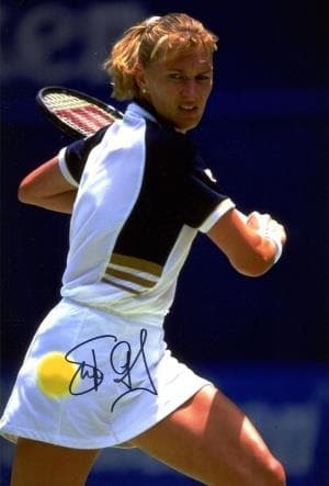 テニス　女王　シュテフィ・グラフ　 証明書付き　直筆サイン入りフォト