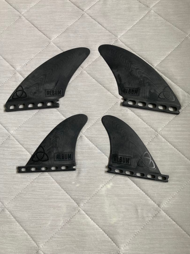 フューチャーフィン　NVS album クワッドフィン新古美品