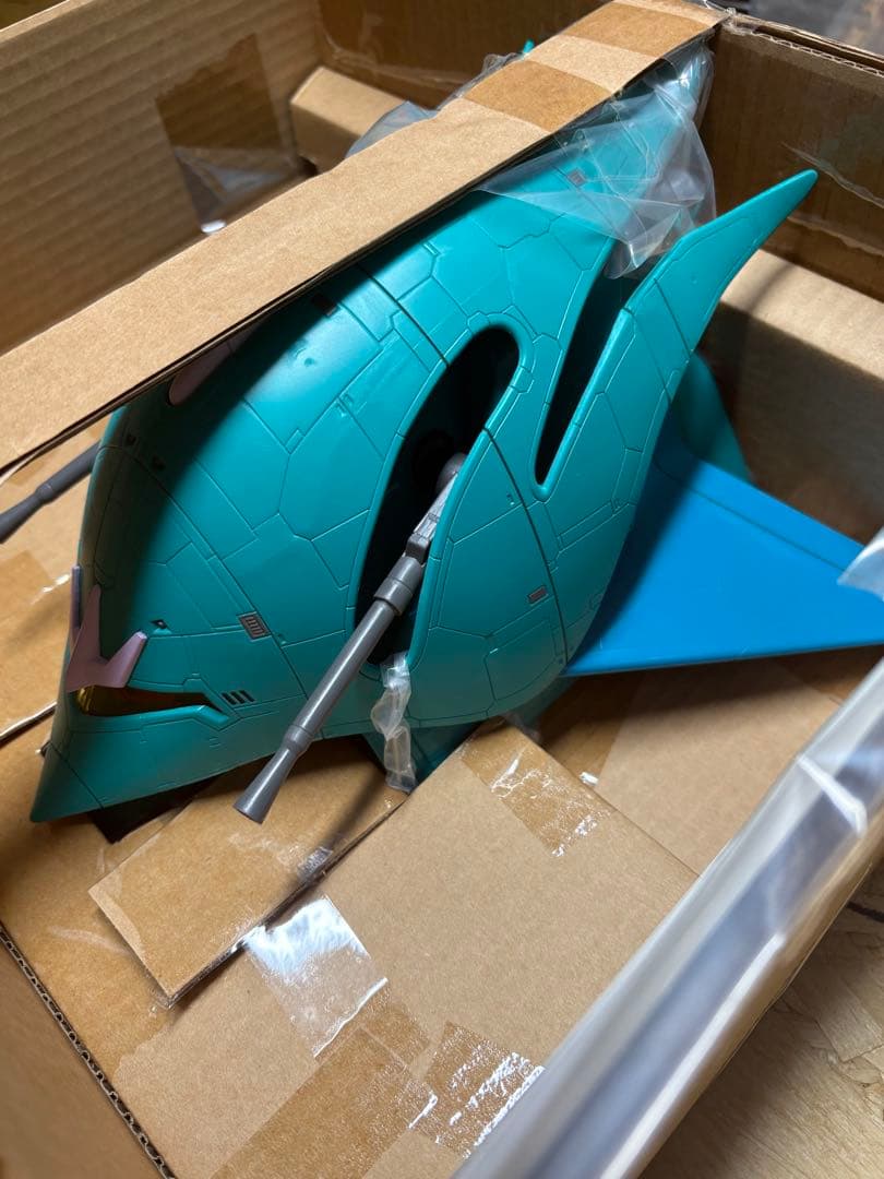 希少　MIA ララァ・スン専用モビルアーマー MAN-08 エルメス