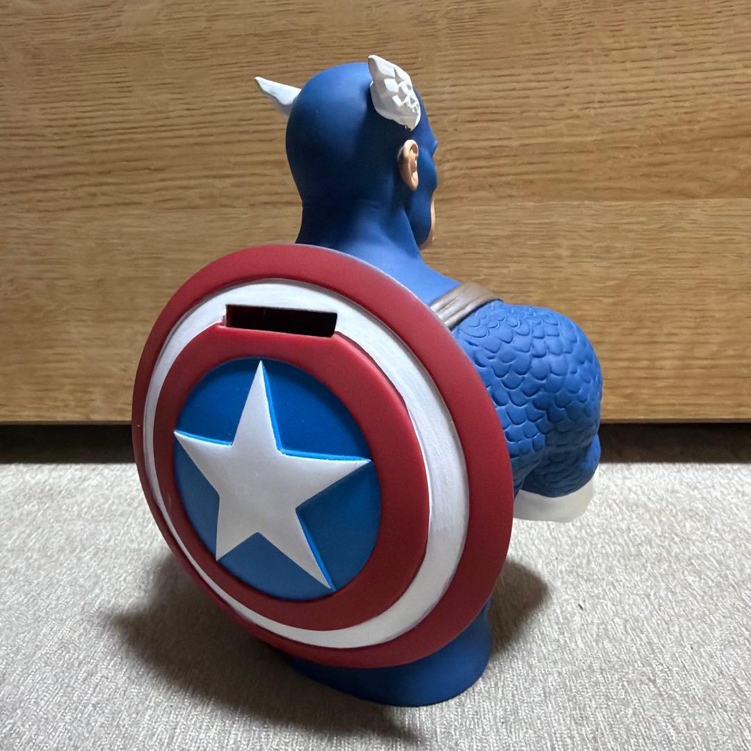 アメコミ　アベンジャーズ　フィギュア　貯金箱　3個セット