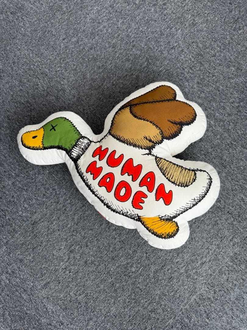 HUMAN MADE CUSHION KAWS #2 カウズコラボクッション