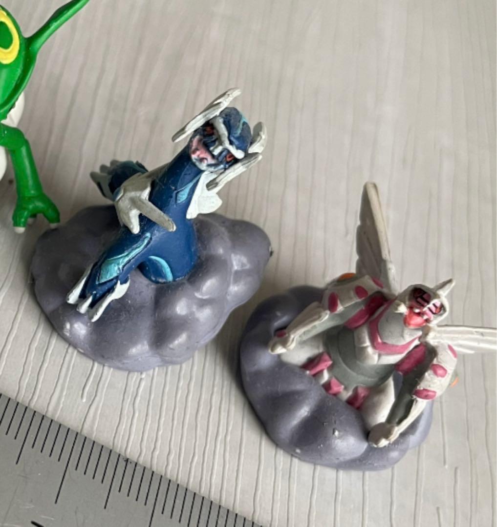 ポケモンフィギュア　アルセウス・パルキア・ディアルガ