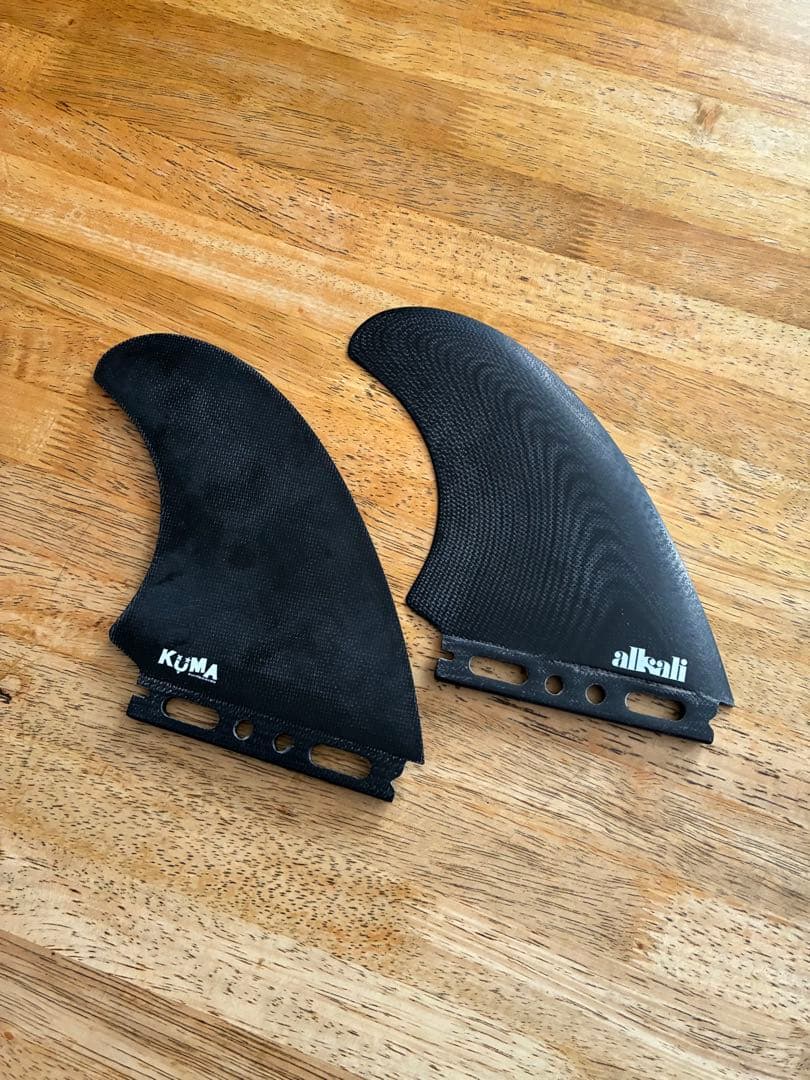 ALKALI FIN KUMA ツイン