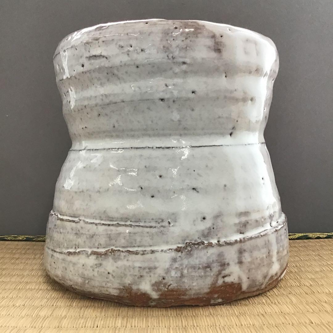 茶道具　水指　萩焼水指　天寵山　七代　　兼田三左衛門作　栞　共箱　S210MS