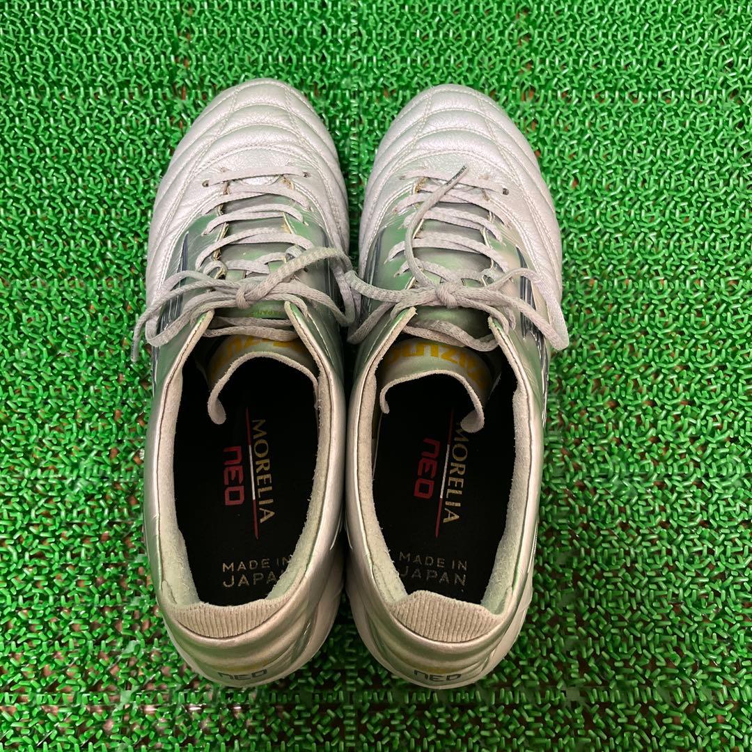 ミズノ サッカースパイク モレリアネオ 4 JAPAN(シルバー×ネイビー)