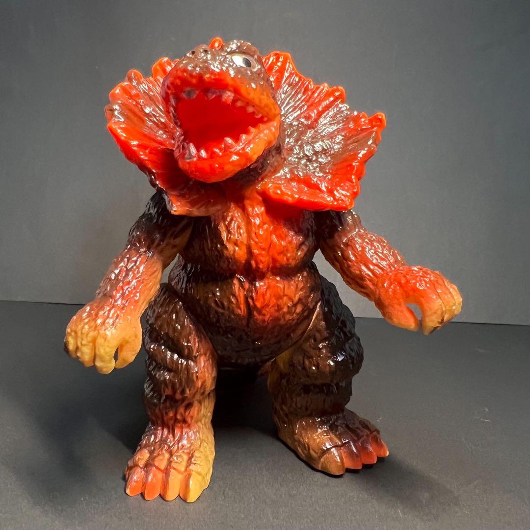 【激レア品】ポピー/キングザウルスシリーズ/ジラース/顔・胴のみオレンジ成型