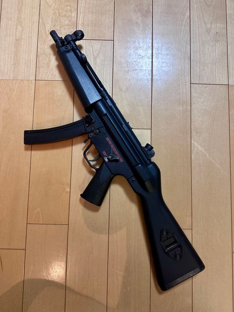 東京マルイ　MP5A4 ハイグレードスタンダード電動ガン　18歳以上